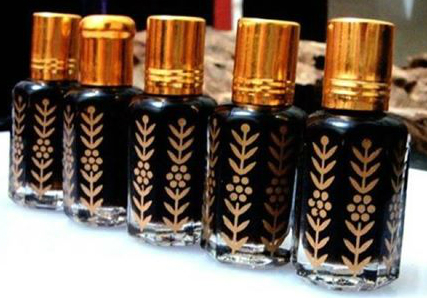 Agarwood oil